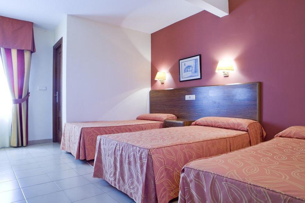 פורטונובו Hotel Siroco מראה חיצוני תמונה